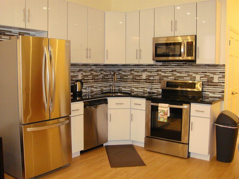 Four Bedroom Duplex Apartments Нью-Йорк Екстер'єр фото